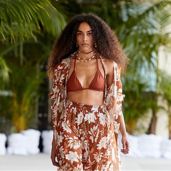 Aerie REAL GOOD String Triangle Bikini Top in Jupiter Brown, Women's Size XXL - Picture 4 of 8